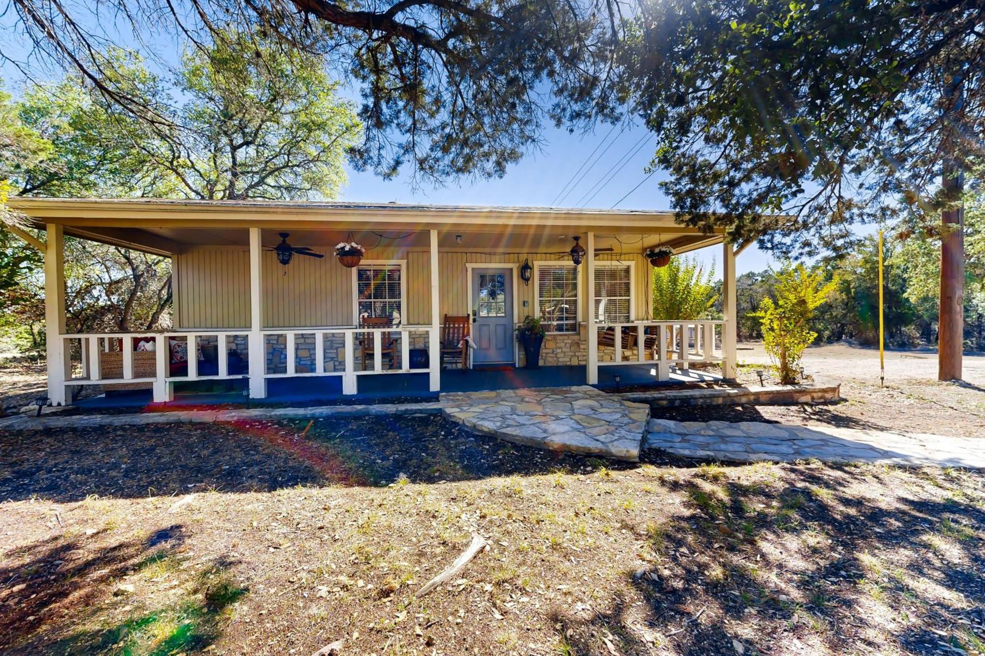 Meadow Creek Cottage Wimberley Exterior photo